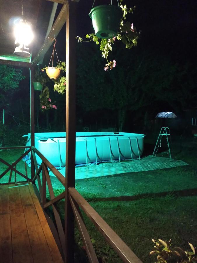 Апарт-Отель "У Речки" Kuchkisabano Buitenkant foto